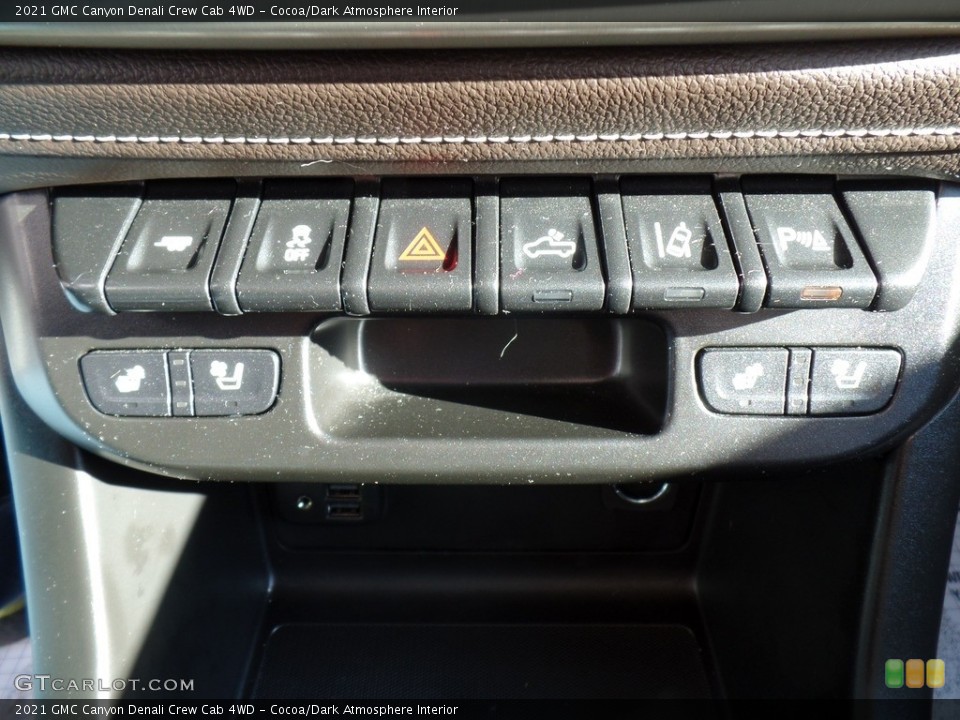 Cocoa/Dark Atmosphere Interior Controls for the 2021 GMC Canyon Denali Crew Cab 4WD #143299559