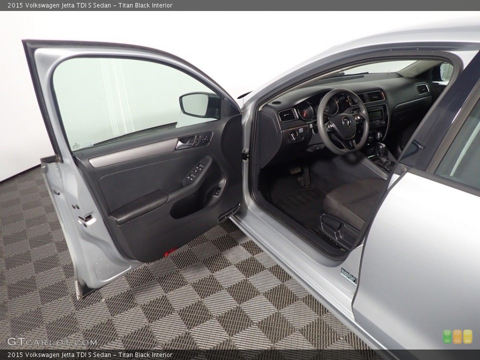 Titan Black Interior Front Seat for the 2015 Volkswagen Jetta TDI S Sedan #143311299