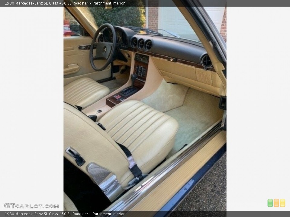 Parchment Interior Front Seat for the 1980 Mercedes-Benz SL Class 450 SL Roadster #143316752
