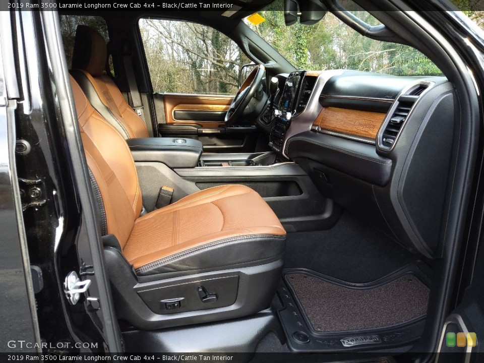 Black/Cattle Tan 2019 Ram 3500 Interiors