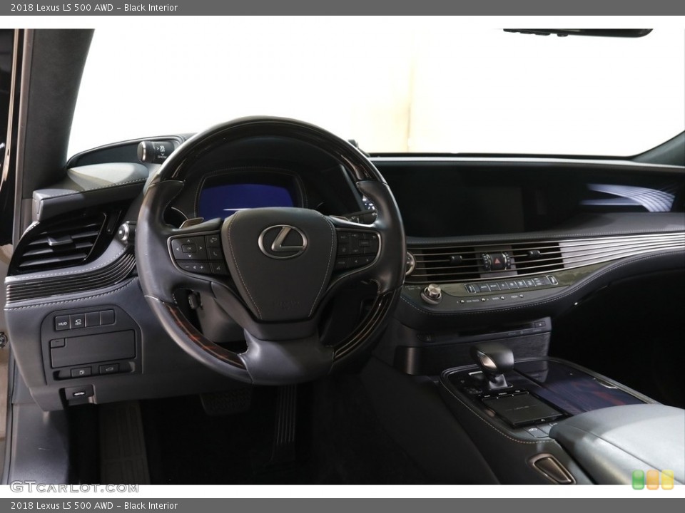 Black Interior Dashboard for the 2018 Lexus LS 500 AWD #143326284