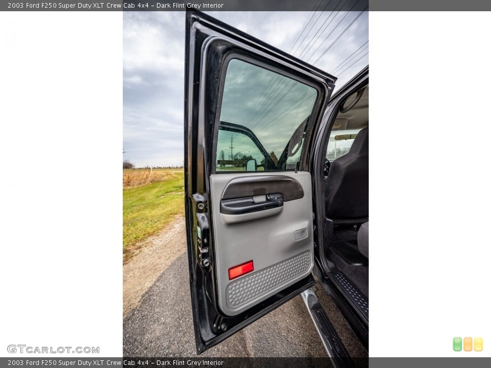 Dark Flint Grey Interior Door Panel for the 2003 Ford F250 Super Duty XLT Crew Cab 4x4 #143391704