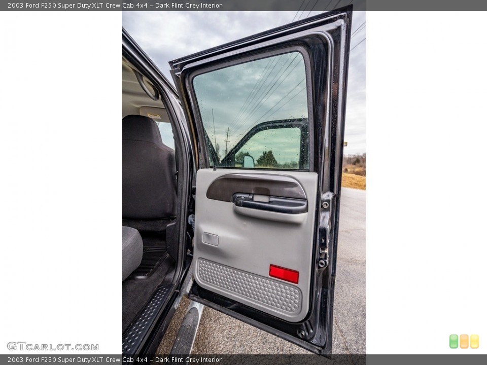 Dark Flint Grey Interior Door Panel for the 2003 Ford F250 Super Duty XLT Crew Cab 4x4 #143391773