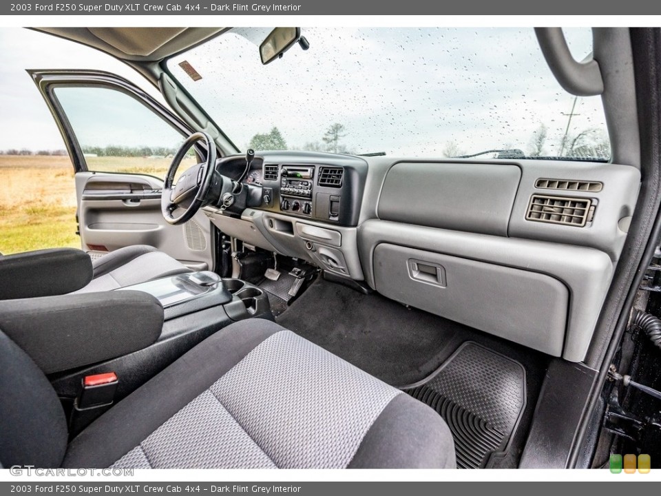 Dark Flint Grey Interior Dashboard for the 2003 Ford F250 Super Duty XLT Crew Cab 4x4 #143391800