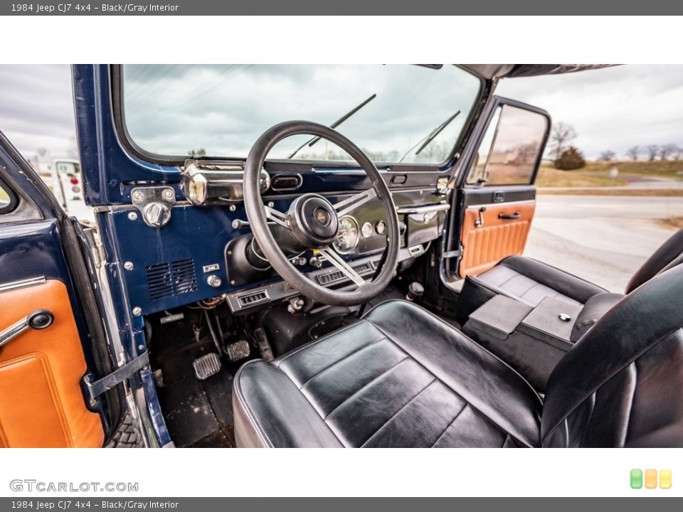 Black/Gray Interior Photo for the 1984 Jeep CJ7 4x4 #143413222