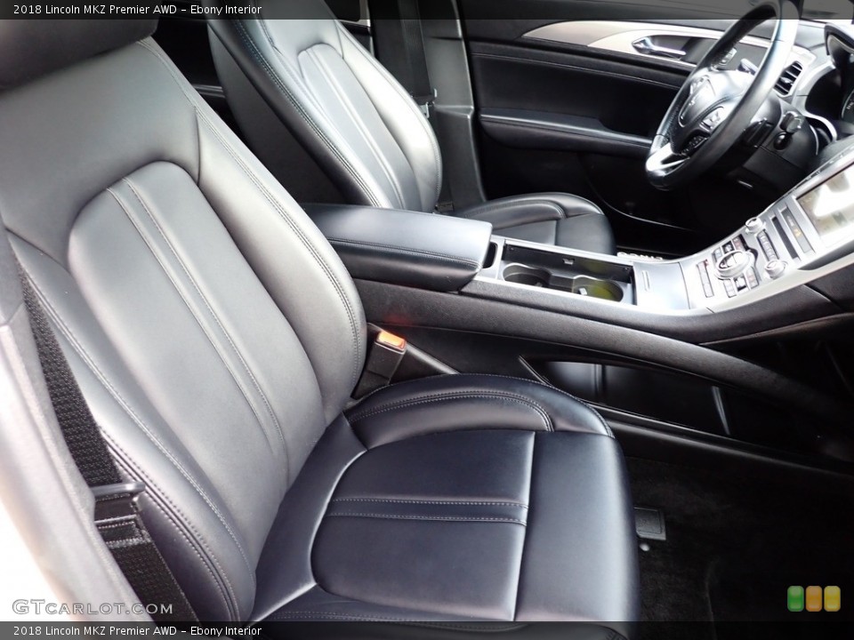 Ebony 2018 Lincoln MKZ Interiors
