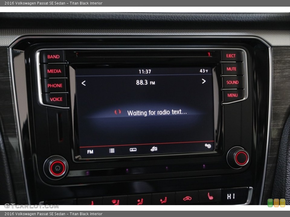 Titan Black Interior Controls for the 2016 Volkswagen Passat SE Sedan #143438289