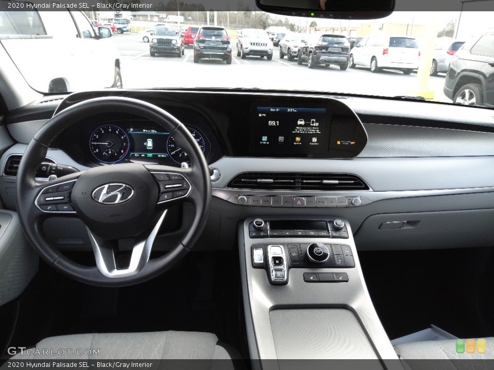Black/Gray Interior Dashboard for the 2020 Hyundai Palisade SEL #143445378