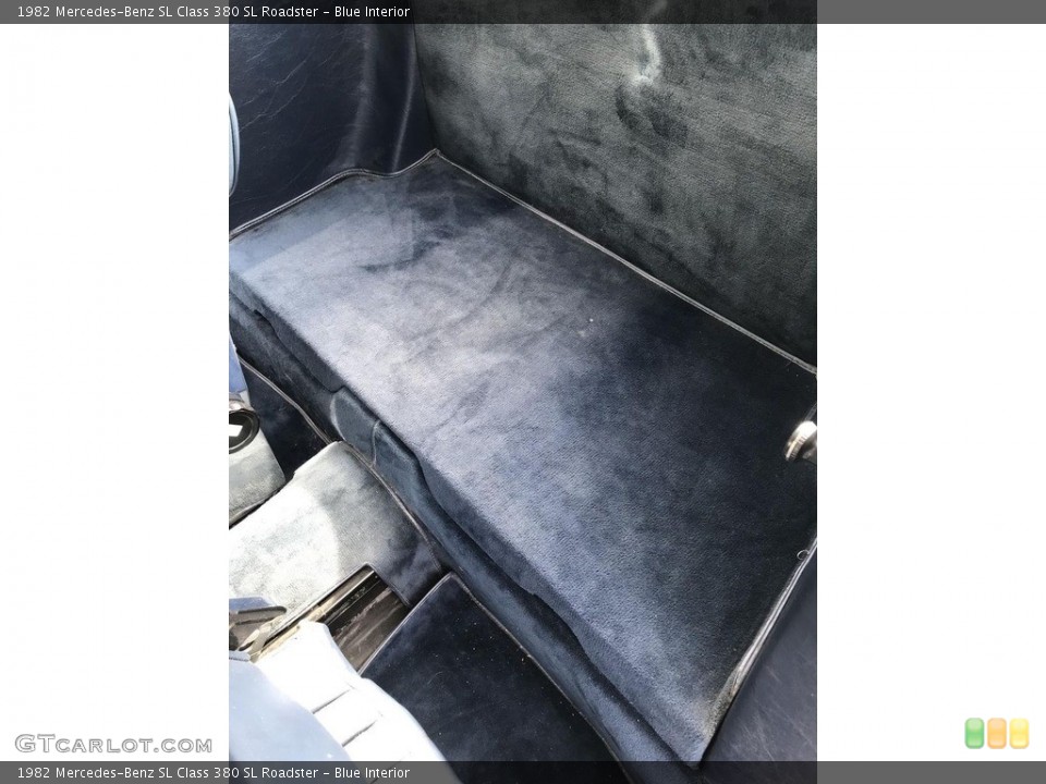 Blue Interior Rear Seat for the 1982 Mercedes-Benz SL Class 380 SL Roadster #143465453