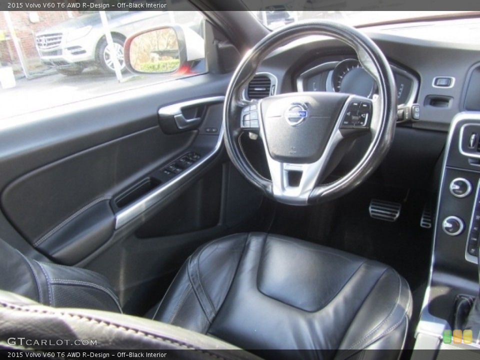 Off-Black Interior Front Seat for the 2015 Volvo V60 T6 AWD R-Design #143470562