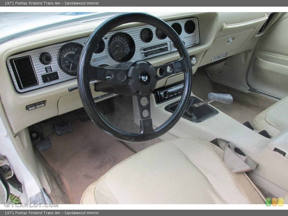 Sandalwood Interior Photo for the 1971 Pontiac Firebird Trans Am #143484260