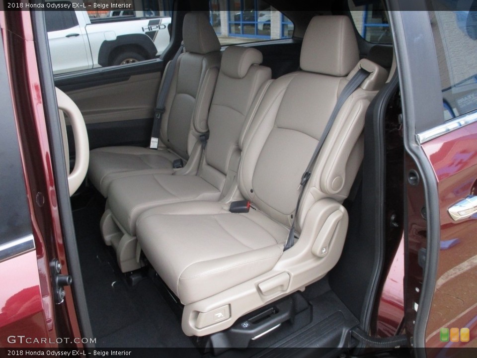 Beige Interior Rear Seat for the 2018 Honda Odyssey EX-L #143495061