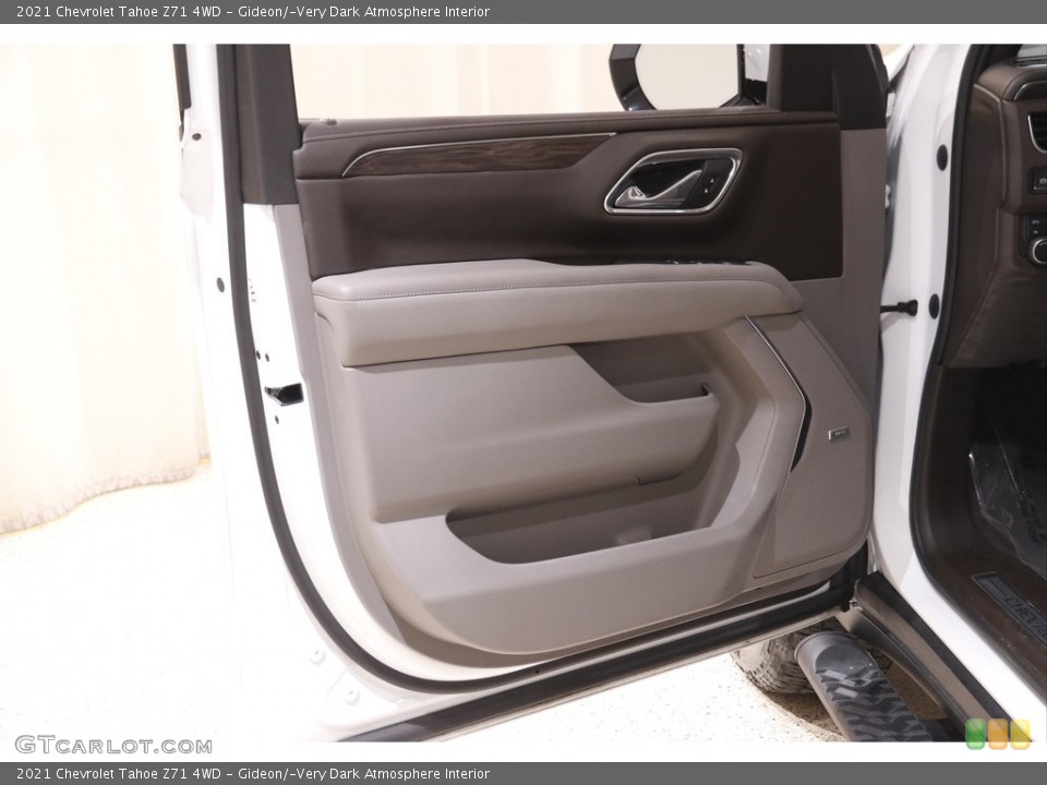 Gideon/­Very Dark Atmosphere Interior Door Panel for the 2021 Chevrolet Tahoe Z71 4WD #143506606