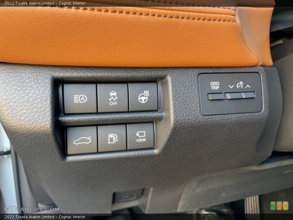 Cognac Interior Controls for the 2022 Toyota Avalon Limited #143515218