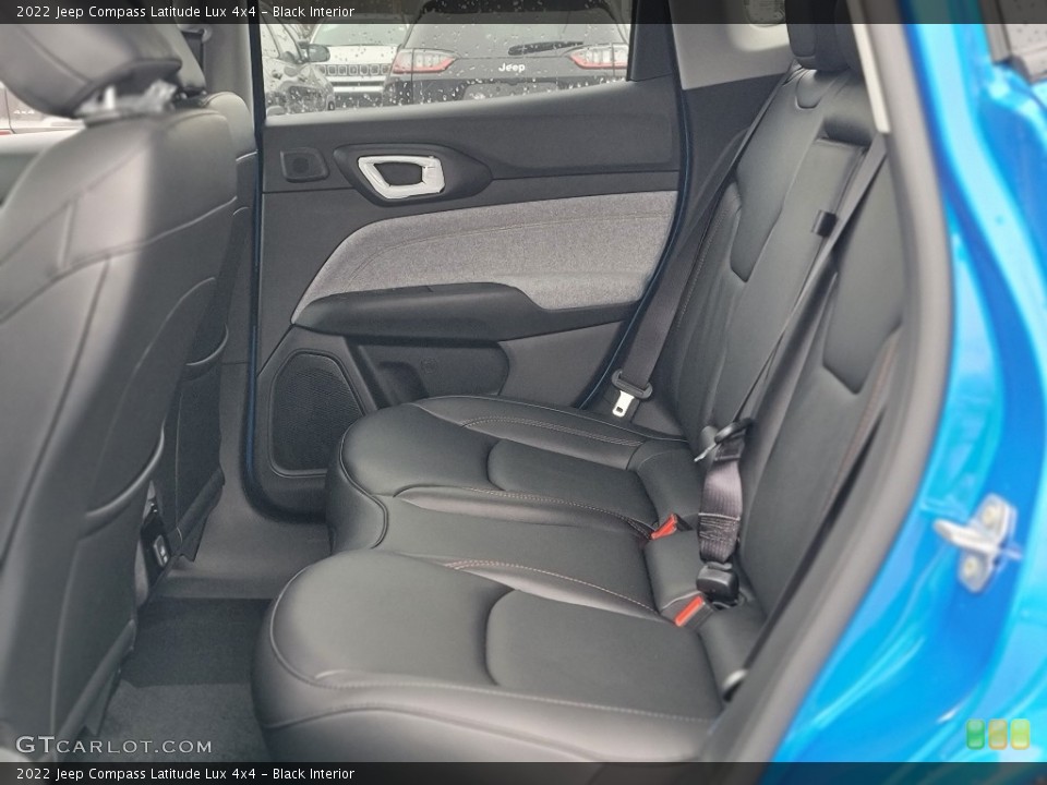 Black Interior Rear Seat for the 2022 Jeep Compass Latitude Lux 4x4 #143520428