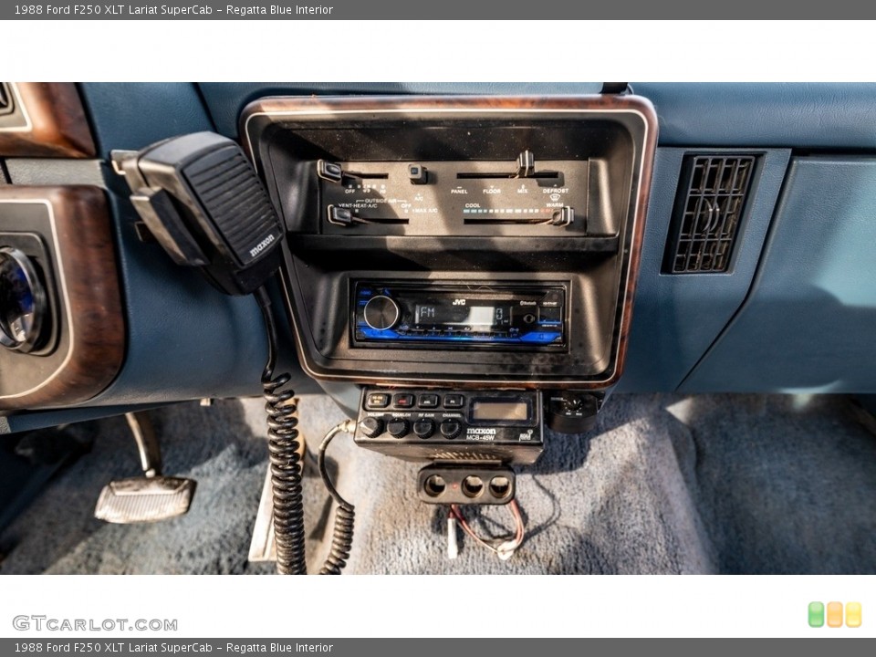 Regatta Blue Interior Controls for the 1988 Ford F250 XLT Lariat SuperCab #143527609