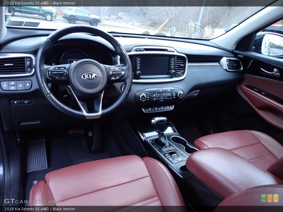 Black Interior Photo for the 2018 Kia Sorento SX AWD #143527888