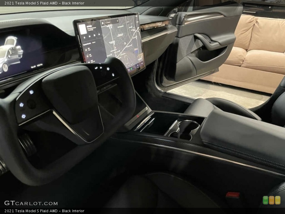 Black Interior Controls for the 2021 Tesla Model S Plaid AWD #143538154