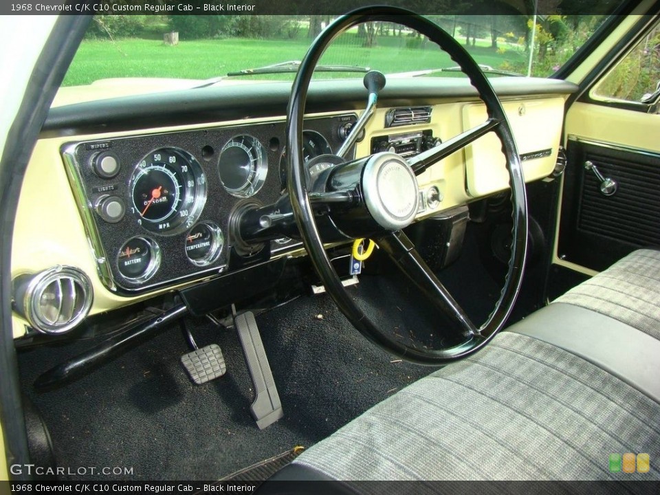 Black Interior Photo for the 1968 Chevrolet C/K C10 Custom Regular Cab #143550219