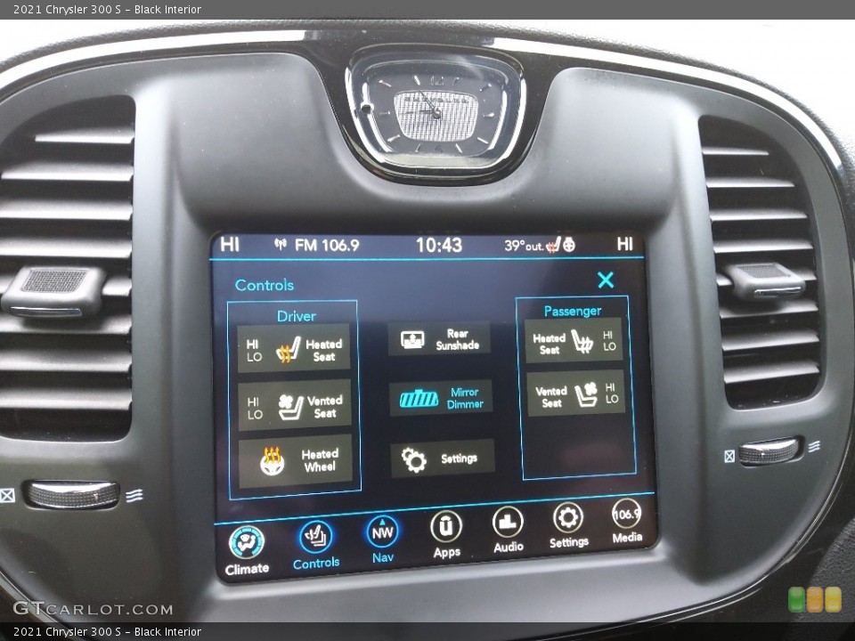 Black Interior Controls for the 2021 Chrysler 300 S #143553880