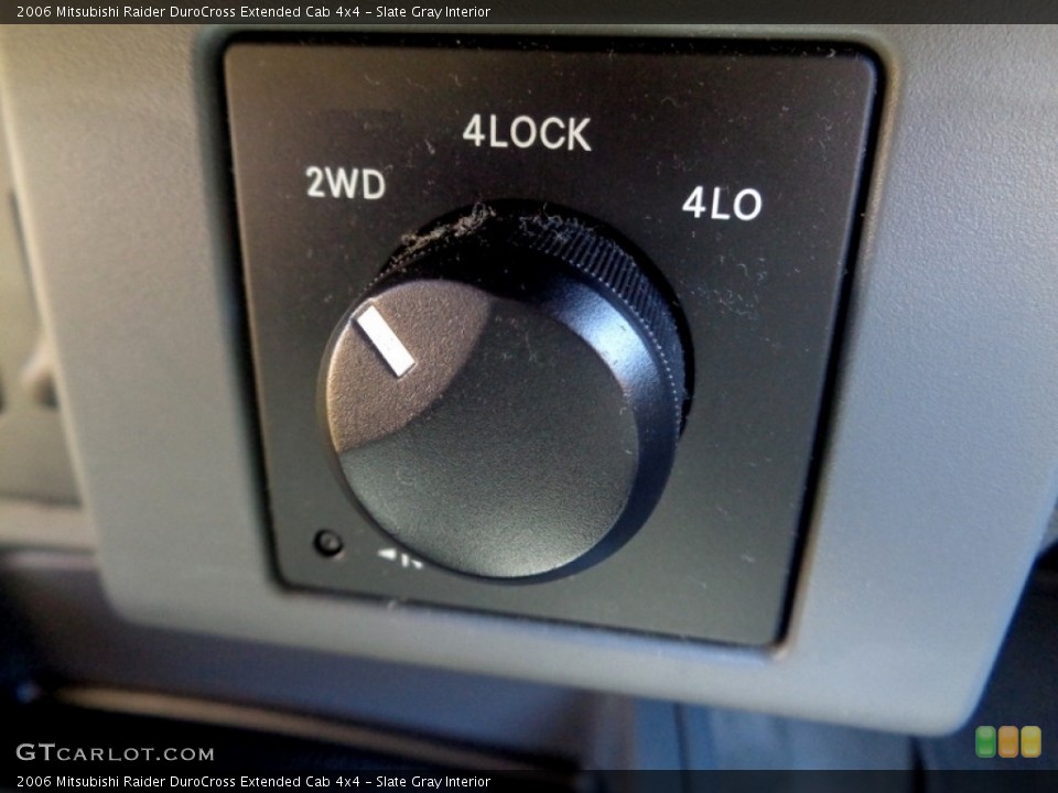 Slate Gray Interior Controls for the 2006 Mitsubishi Raider DuroCross Extended Cab 4x4 #143560846