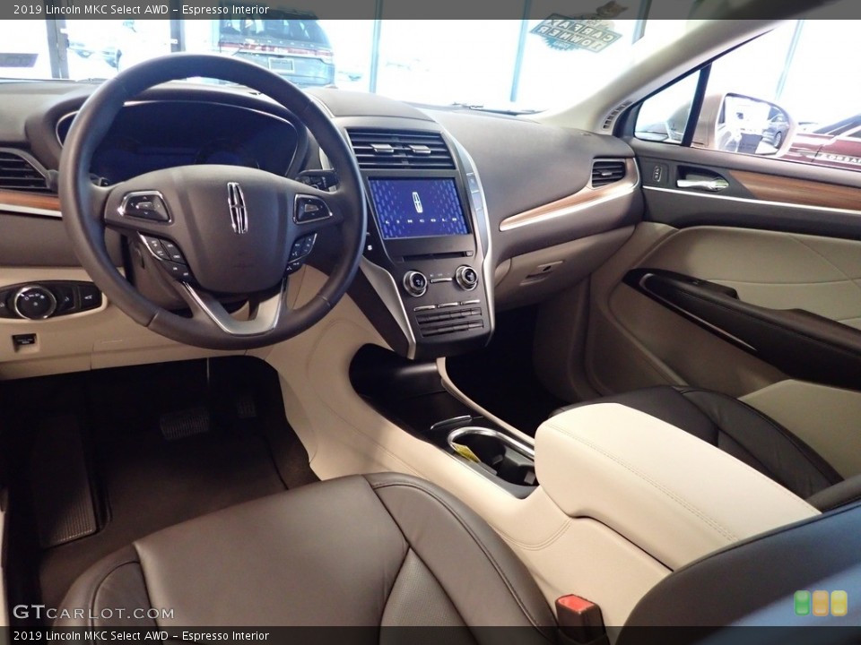 Espresso Interior Photo for the 2019 Lincoln MKC Select AWD #143568229