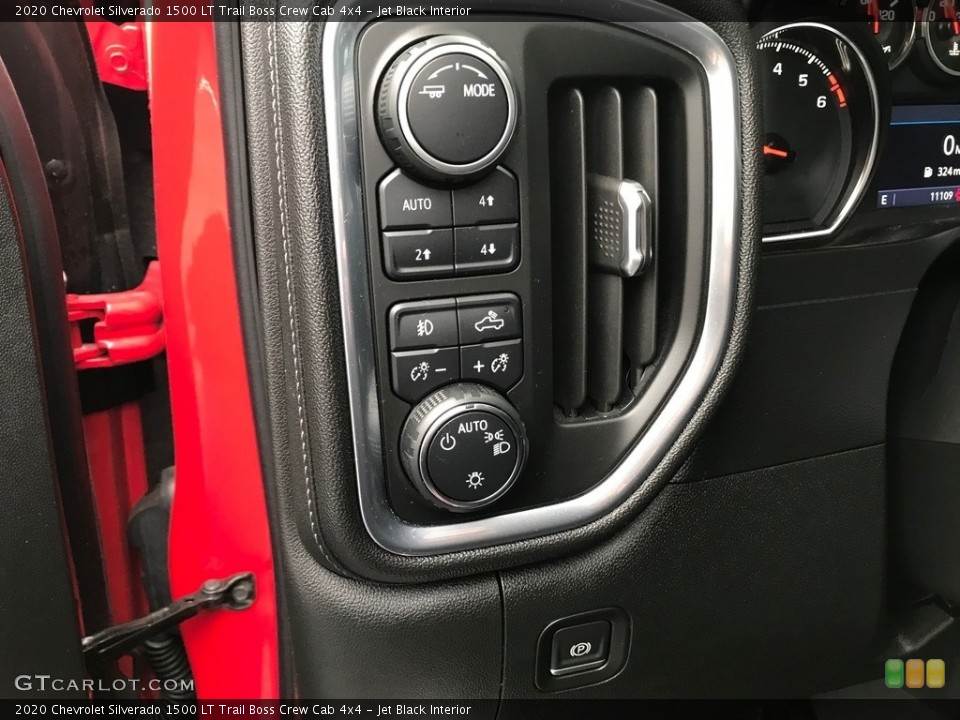 Jet Black Interior Controls for the 2020 Chevrolet Silverado 1500 LT Trail Boss Crew Cab 4x4 #143573299