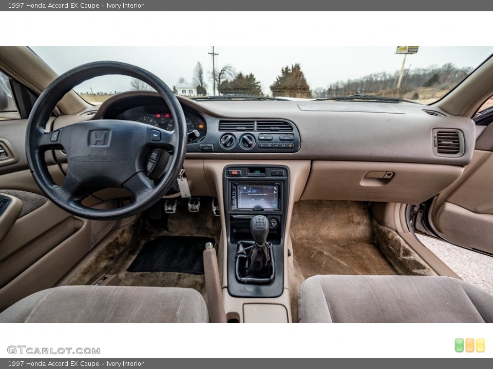 Ivory Interior Dashboard for the 1997 Honda Accord EX Coupe #143581113