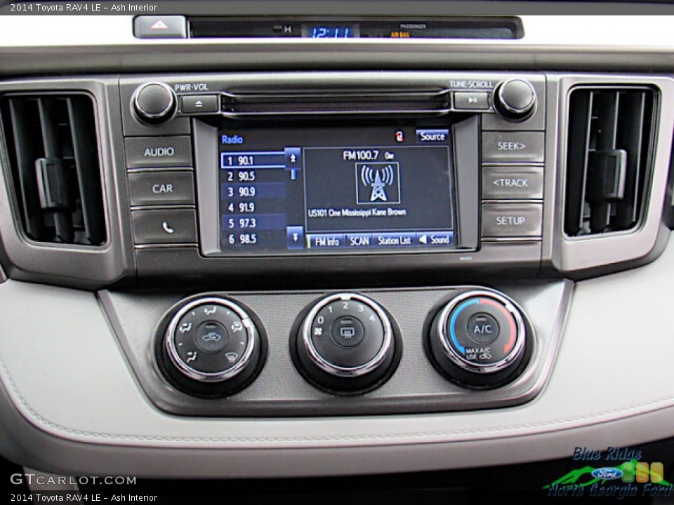 Ash Interior Controls for the 2014 Toyota RAV4 LE #143582610