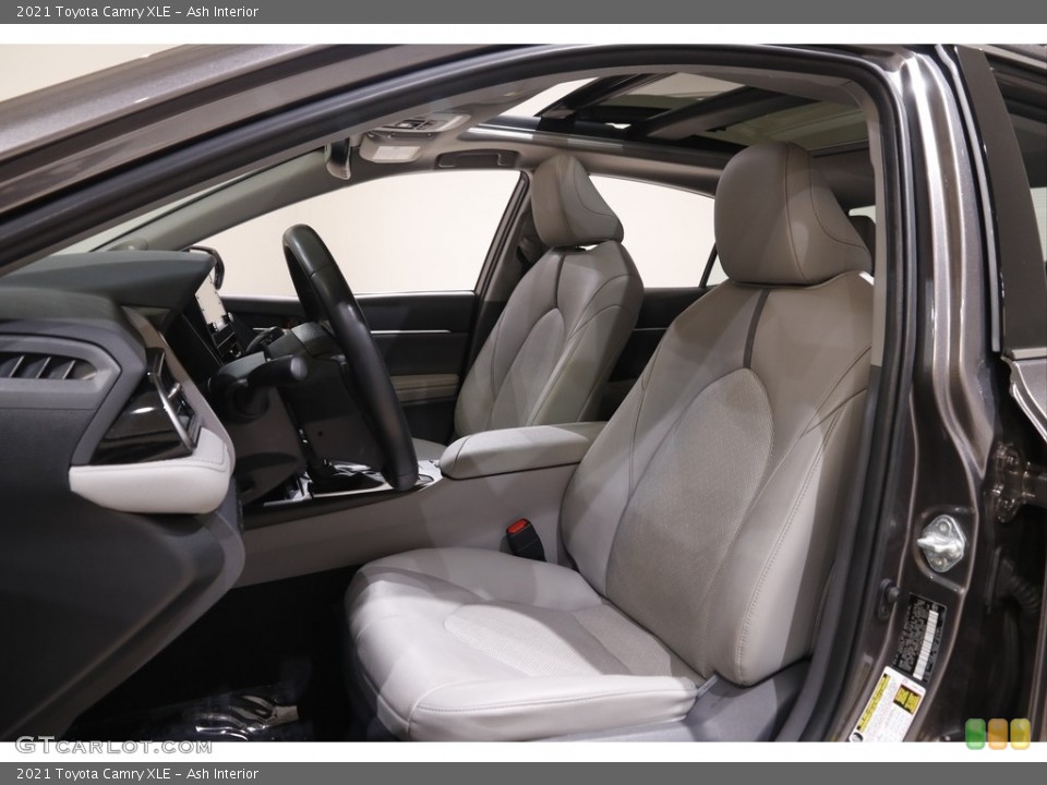 Ash Interior Photo for the 2021 Toyota Camry XLE #143585101