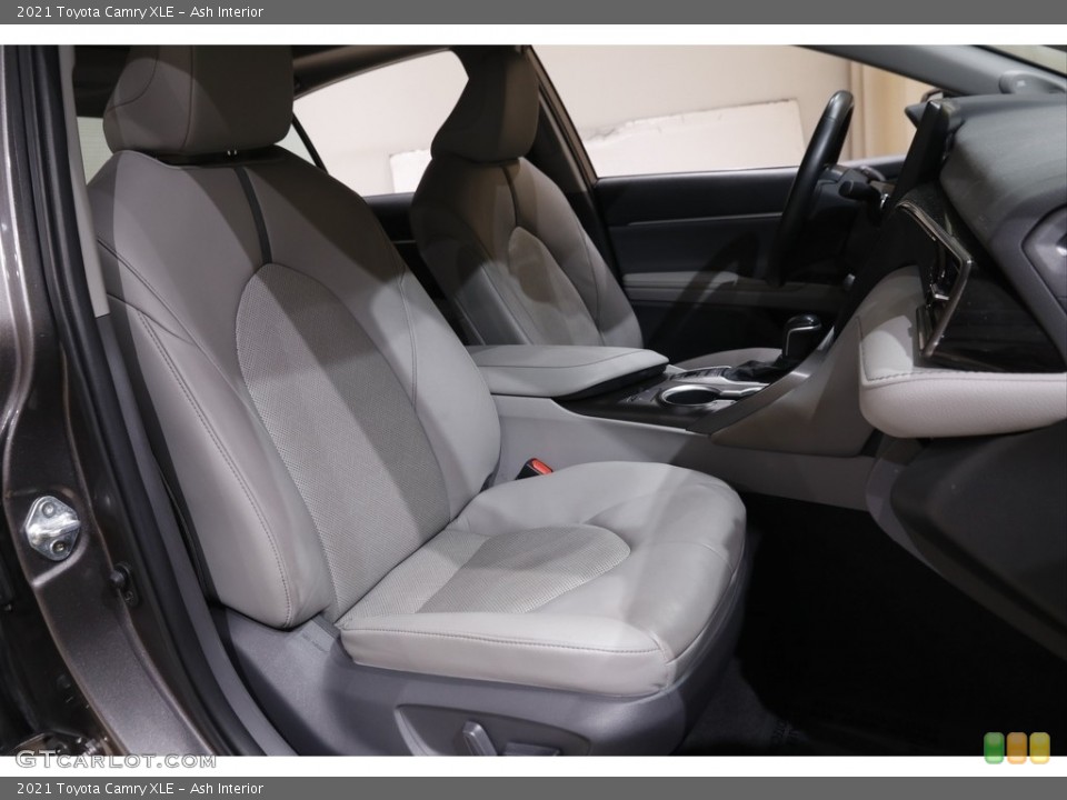 Ash Interior Front Seat for the 2021 Toyota Camry XLE #143585147
