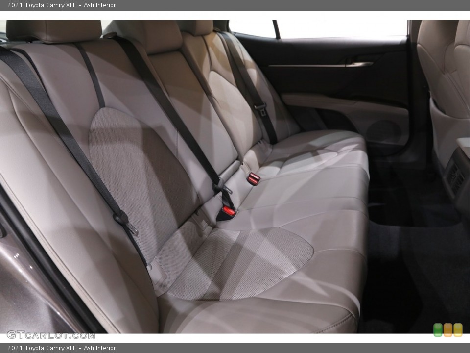 Ash Interior Rear Seat for the 2021 Toyota Camry XLE #143585150