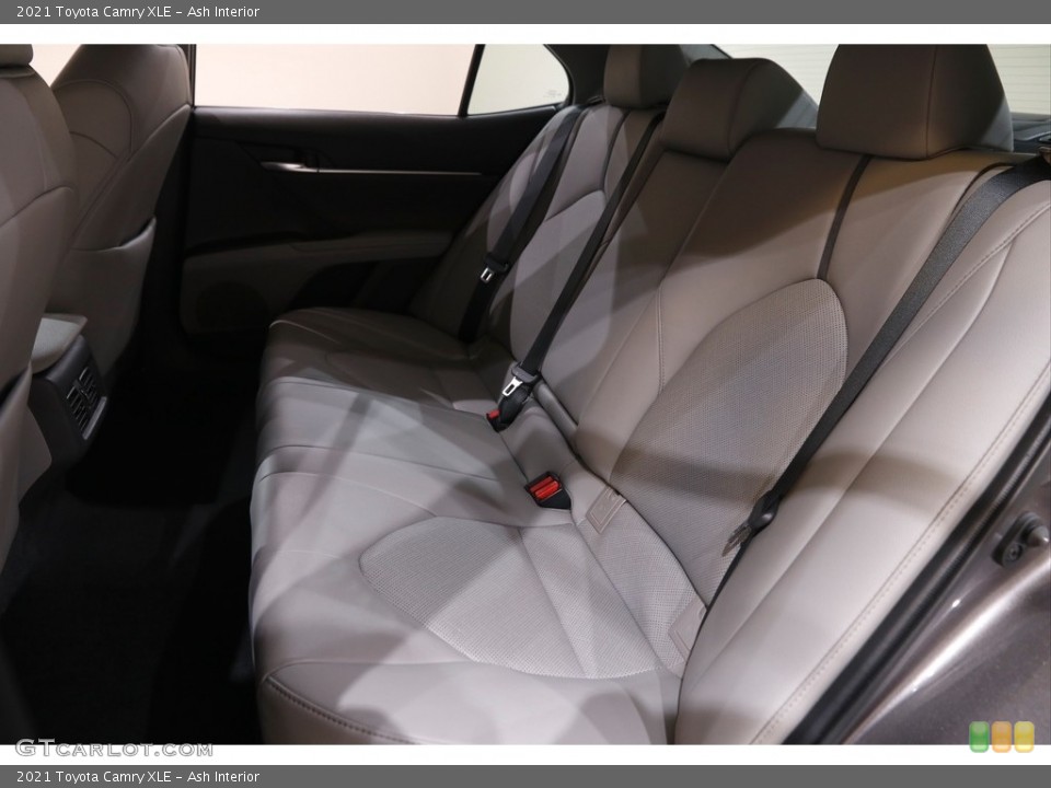 Ash Interior Rear Seat for the 2021 Toyota Camry XLE #143585153