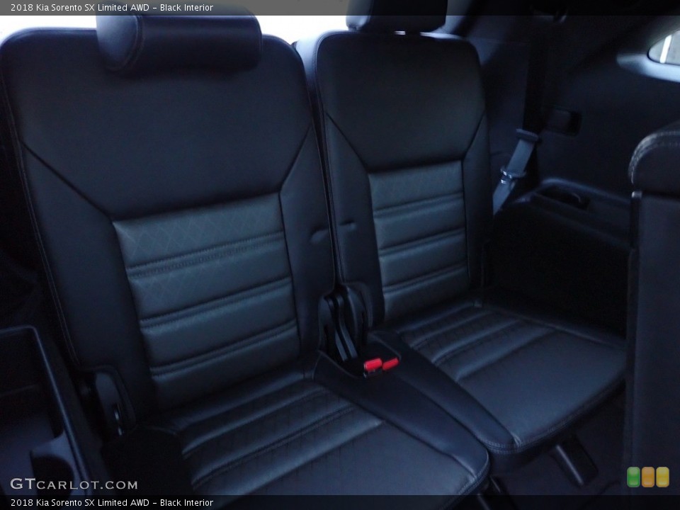 Black Interior Rear Seat for the 2018 Kia Sorento SX Limited AWD #143590288