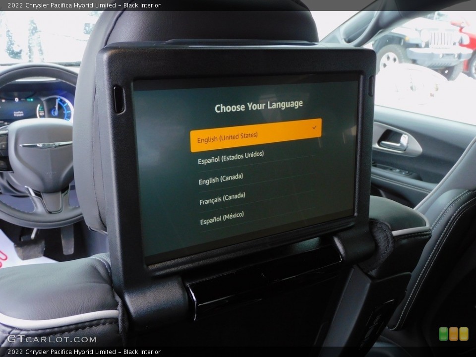 Black Interior Entertainment System for the 2022 Chrysler Pacifica Hybrid Limited #143598854