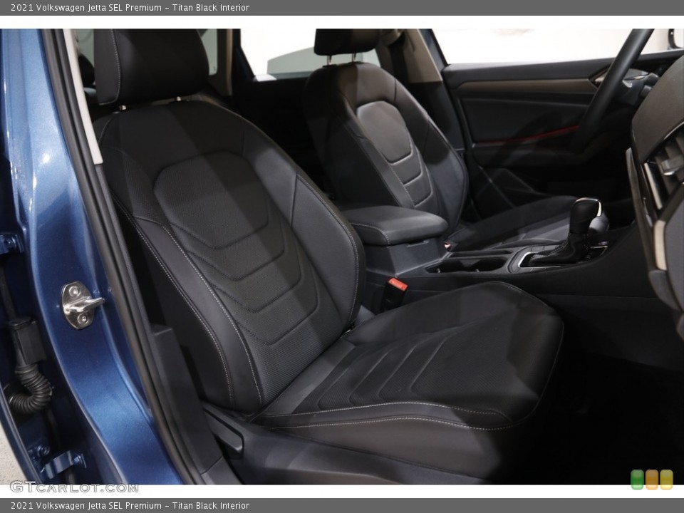 Titan Black Interior Front Seat for the 2021 Volkswagen Jetta SEL Premium #143600339