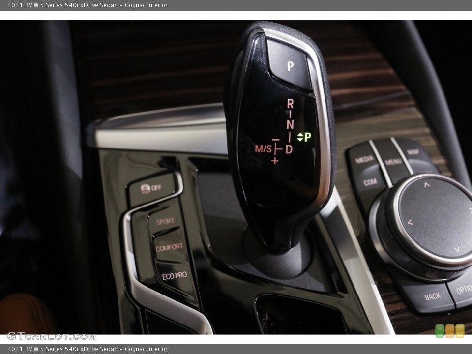 Cognac Interior Transmission for the 2021 BMW 5 Series 540i xDrive Sedan #143611136