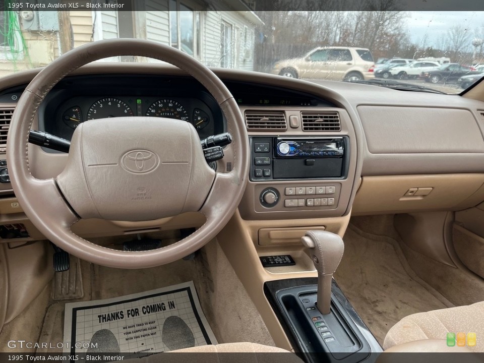 Black Interior Dashboard for the 1995 Toyota Avalon XLS #143622227