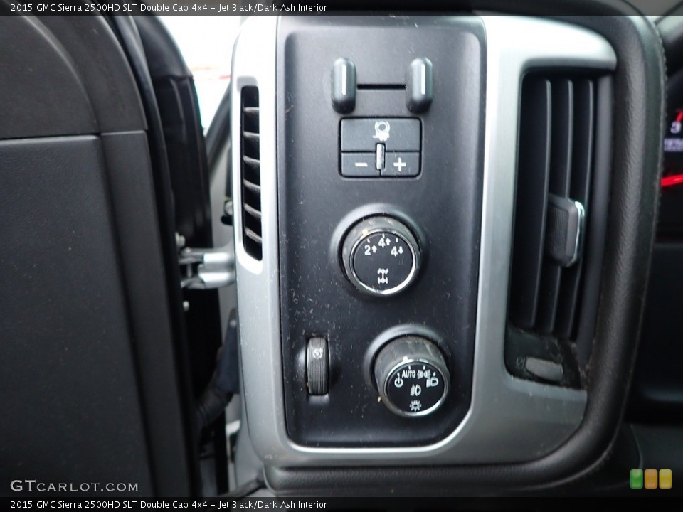 Jet Black/Dark Ash Interior Controls for the 2015 GMC Sierra 2500HD SLT Double Cab 4x4 #143636540