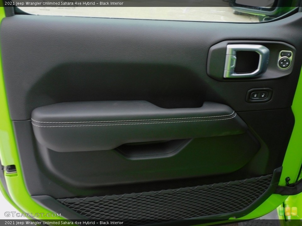 Black Interior Door Panel for the 2021 Jeep Wrangler Unlimited Sahara 4xe Hybrid #143668012