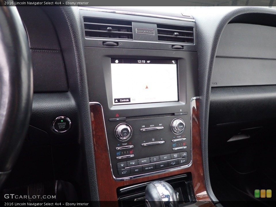 Ebony Interior Controls for the 2016 Lincoln Navigator Select 4x4 #143669180