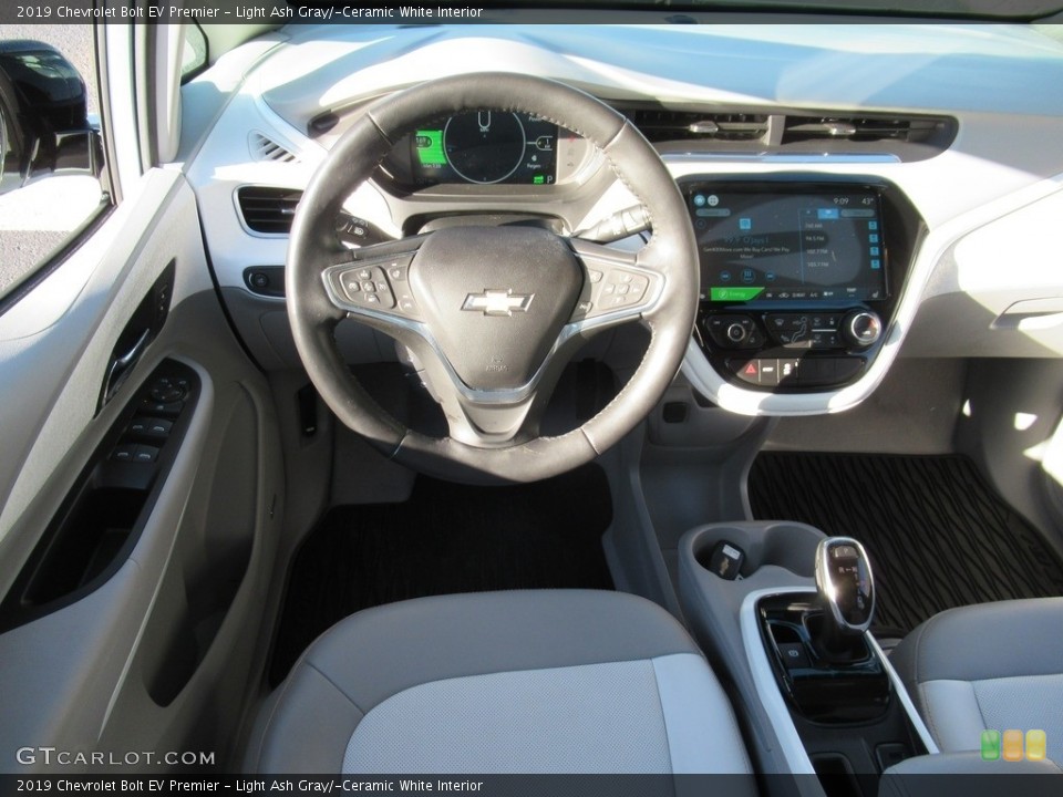 Light Ash Gray/­Ceramic White Interior Dashboard for the 2019 Chevrolet Bolt EV Premier #143669774