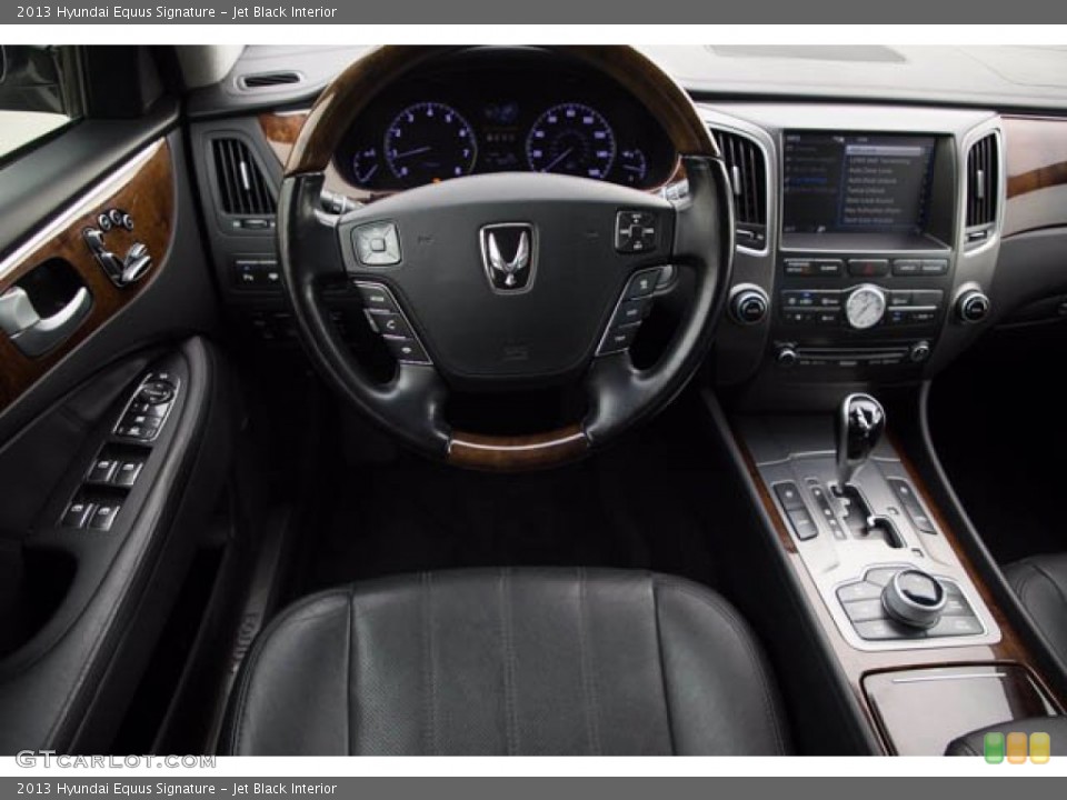 Jet Black Interior Dashboard for the 2013 Hyundai Equus Signature #143672526
