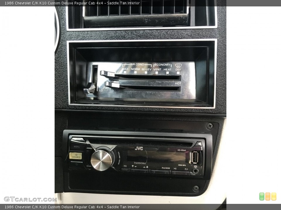 Saddle Tan Interior Controls for the 1986 Chevrolet C/K K10 Custom Deluxe Regular Cab 4x4 #143697024