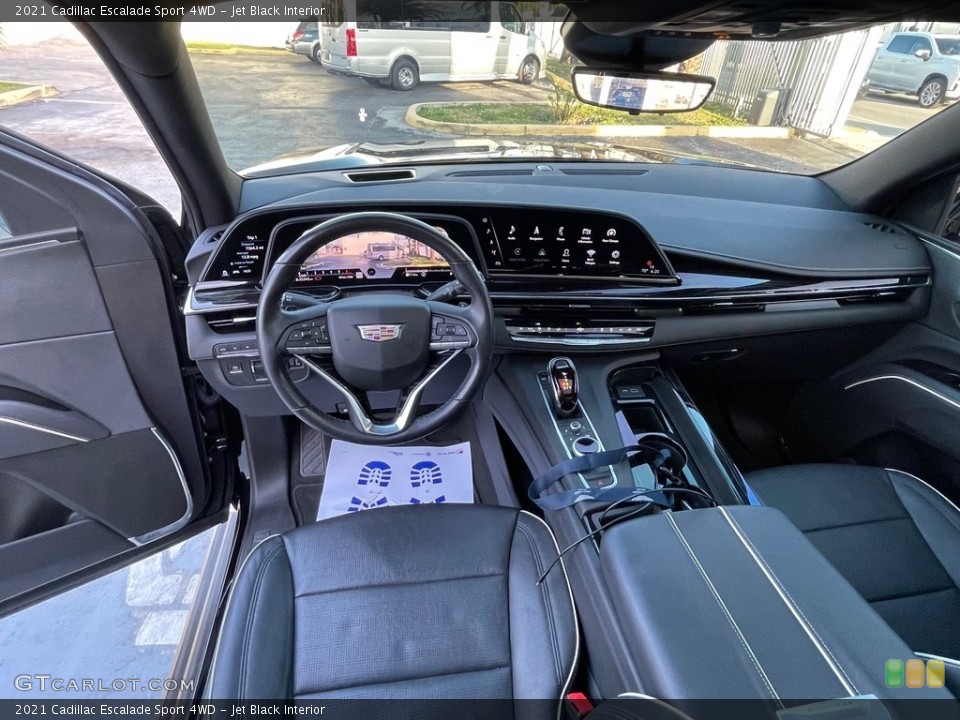 Jet Black Interior Photo for the 2021 Cadillac Escalade Sport 4WD #143736948