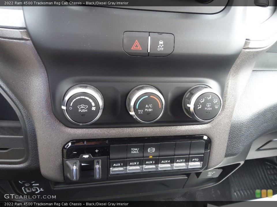 Black/Diesel Gray Interior Controls for the 2022 Ram 4500 Tradesman Reg Cab Chassis #143778733