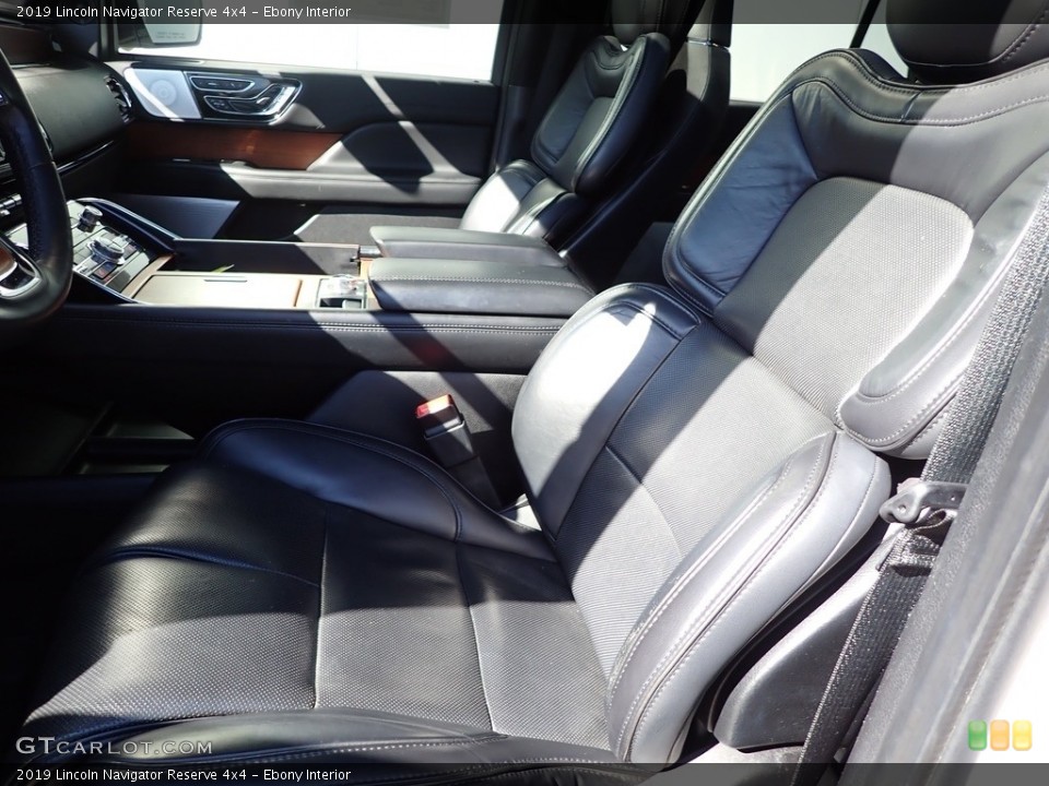 Ebony 2019 Lincoln Navigator Interiors
