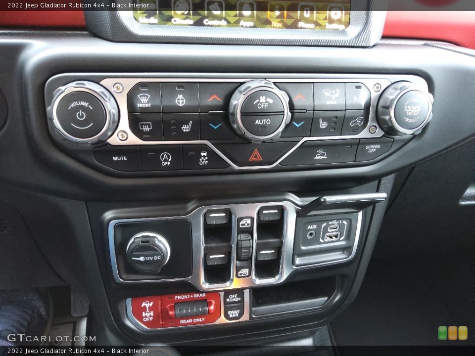 Black Interior Controls for the 2022 Jeep Gladiator Rubicon 4x4 #143805119