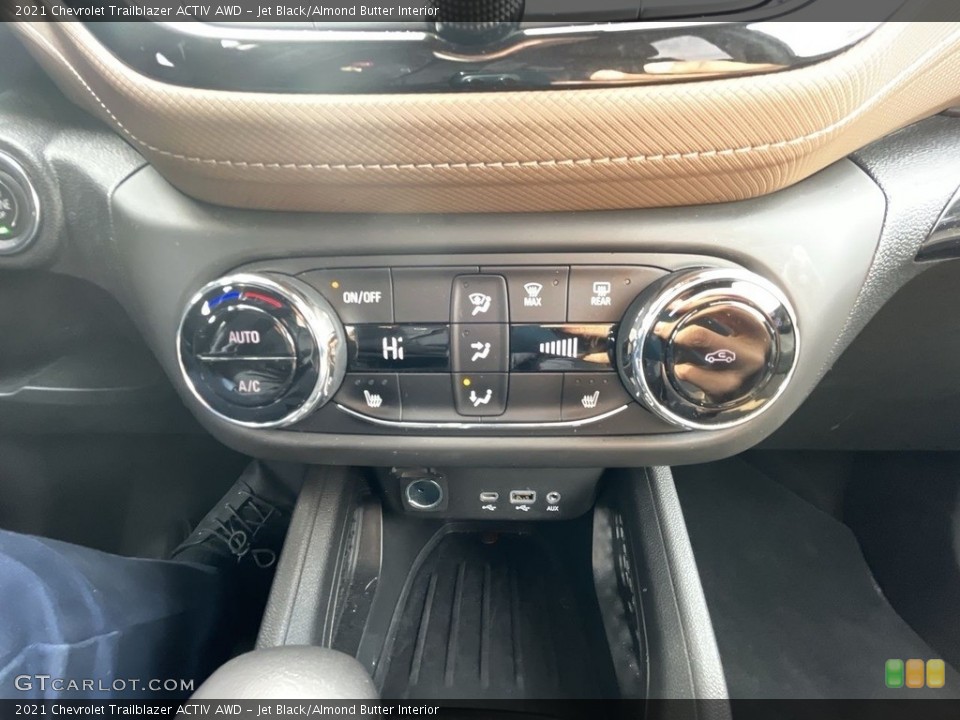 Jet Black/Almond Butter Interior Controls for the 2021 Chevrolet Trailblazer ACTIV AWD #143820264