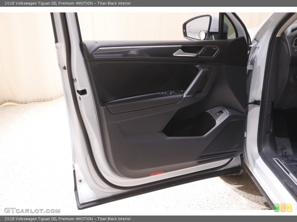 Titan Black Interior Door Panel for the 2018 Volkswagen Tiguan SEL Premium 4MOTION #143834095